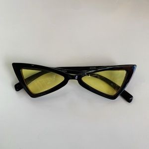 Accessories - Stylish day/night driving glasses Accessories - Stylish day/night driving glasses